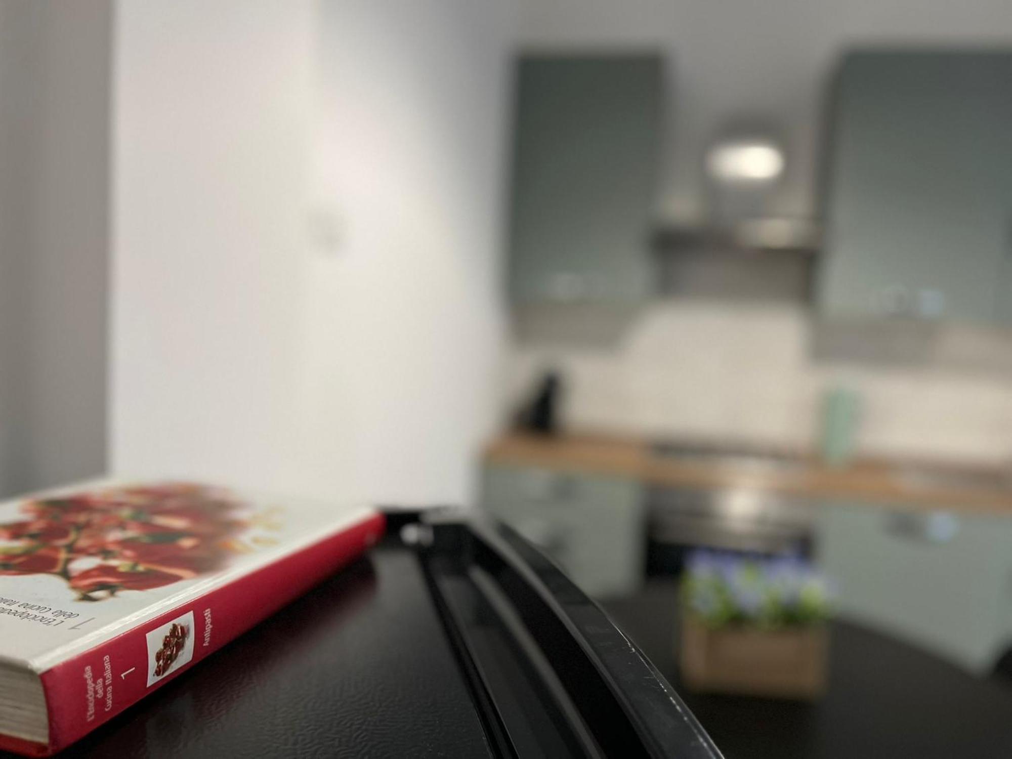 Goodbye Moon Apartment برينديسي المظهر الخارجي الصورة