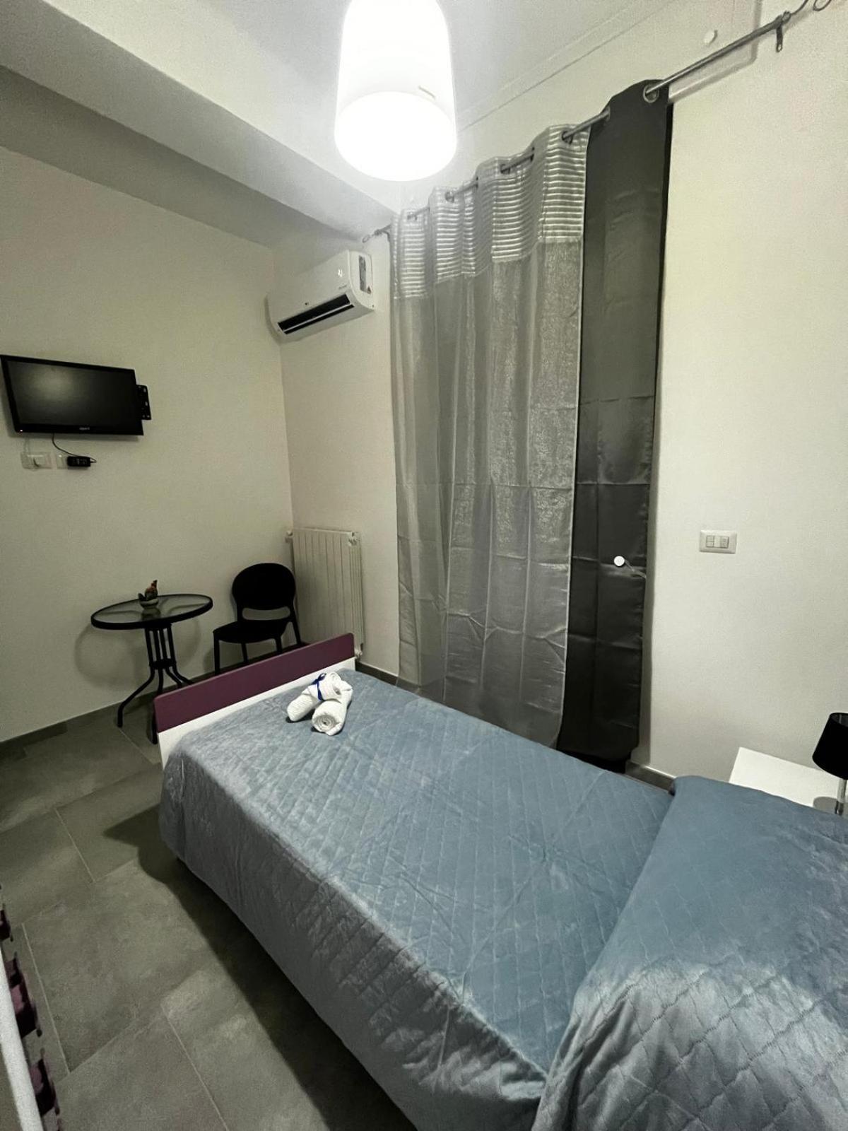Goodbye Moon Apartment برينديسي المظهر الخارجي الصورة