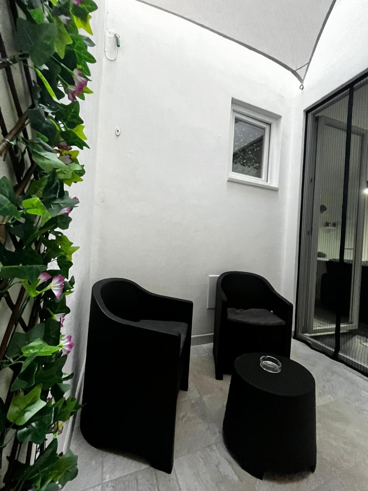 Goodbye Moon Apartment برينديسي المظهر الخارجي الصورة