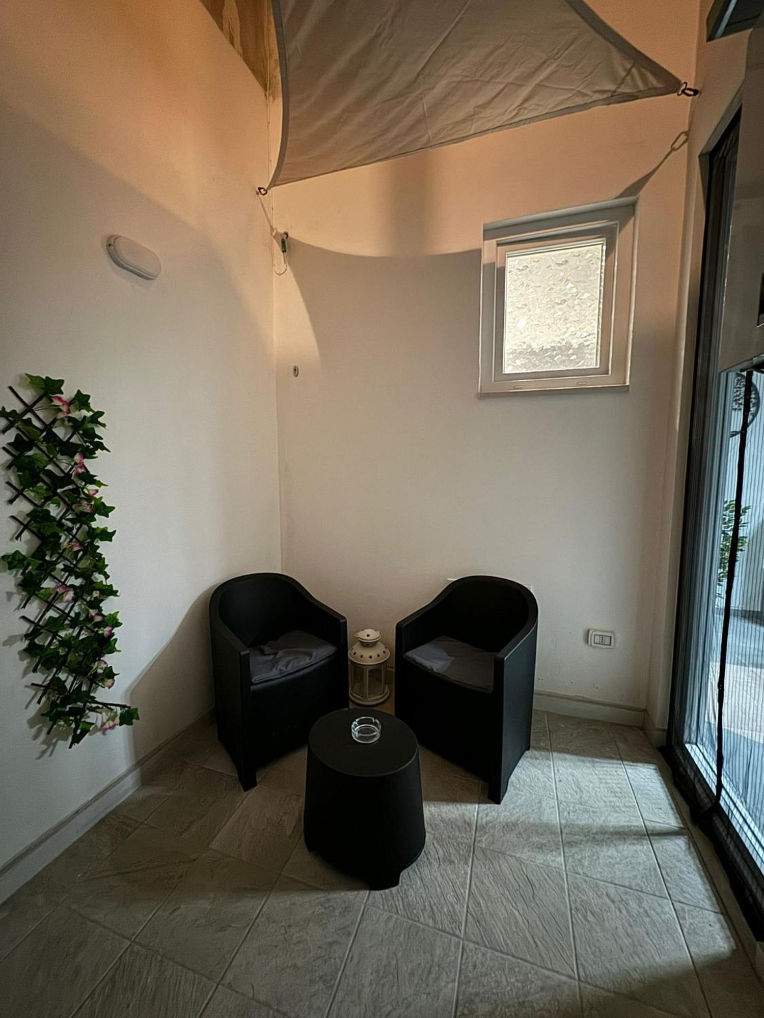 Goodbye Moon Apartment برينديسي المظهر الخارجي الصورة